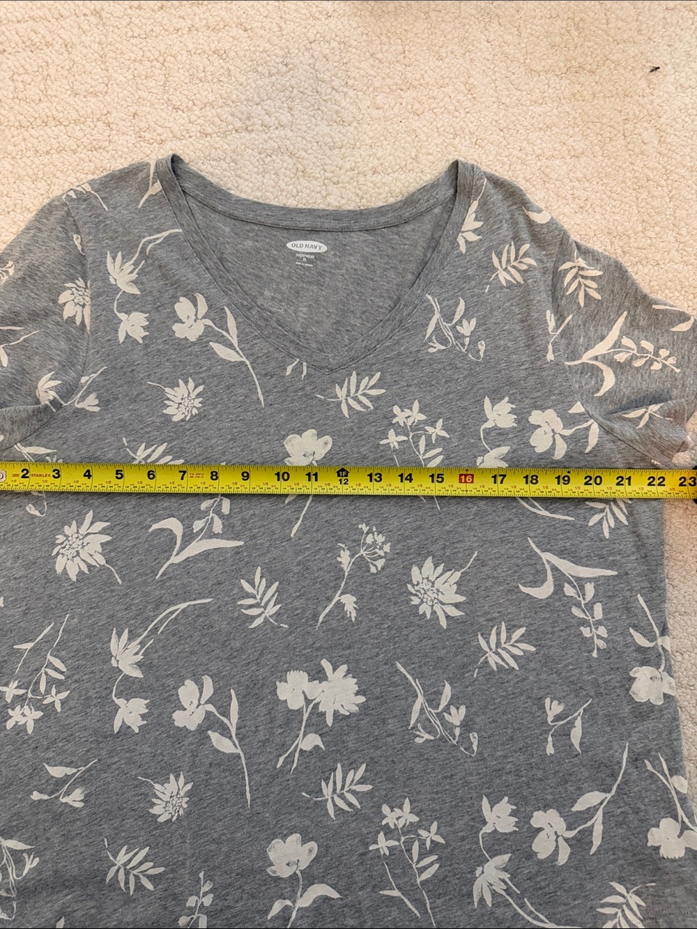 Women’s Old Navy Top - Picture 7 of 10